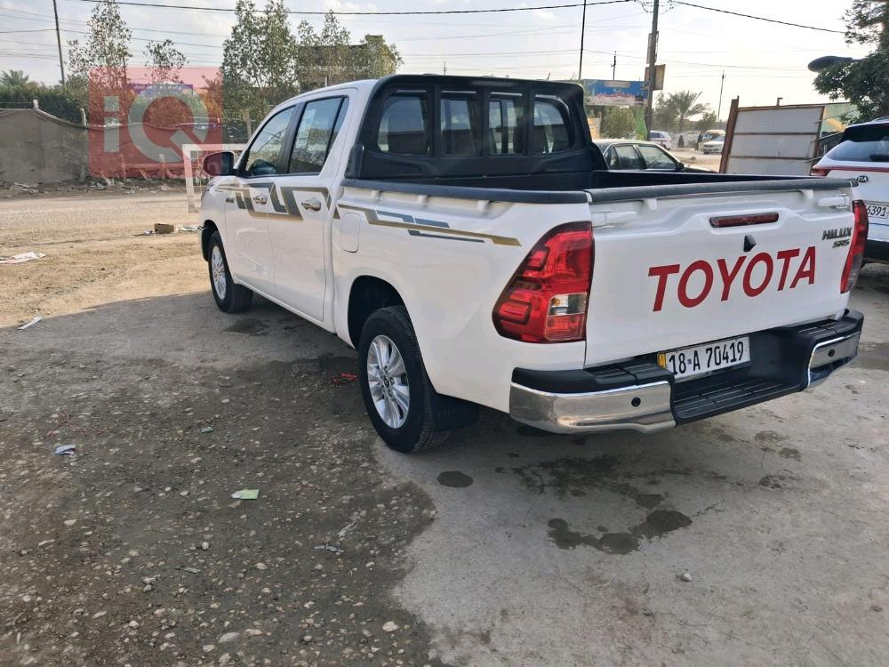 تويوتا هايلوكس